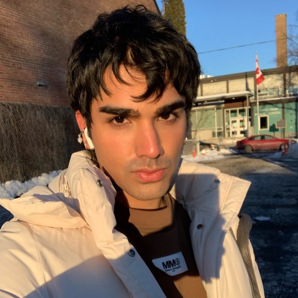 Meet your Posher, Jai - Picture 1 of 1